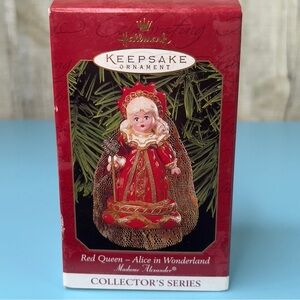 Hallmark Keepsake Ornament Red Queen Alice In Wonderland Handcrafted 1999